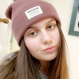 Meet your Posher, Amelia